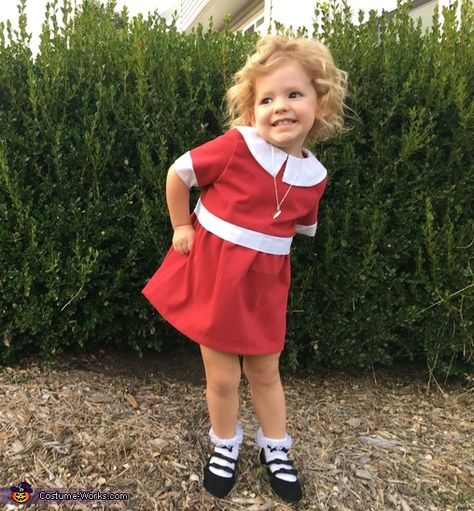 Annie Halloween Costume, Orphan Annie Costume, Orphan Costume, Costume Last Minute, Last Minute Costume Ideas, Annie Costume, Orphan Annie, Last Minute Costume, Halloween Costumes 2016