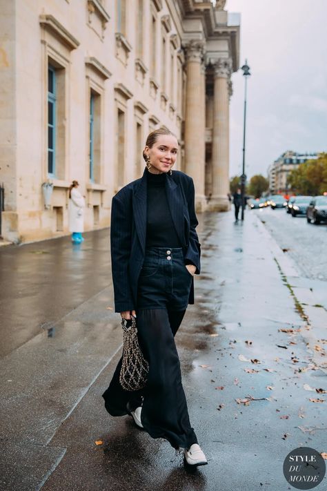 Pernille Teisbaek Style, Pernille Teisbaek, Vogue France, Reportage Photography, Paris Fashion Week Street Style, Jean Trends, Street Style Trends, Street Look, Fashion Week Street Style