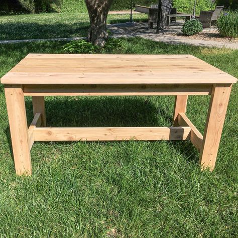 How to Make an Outdoor Table for Kids | Family Handyman 2x4 Outdoor Table, Childrens Play Table, Kids Outdoor Table, Diy Kids Table, Woodworking Items That Sell, Table For Kids, Farmhouse Table Plans, Table Build, Toddler Outdoor