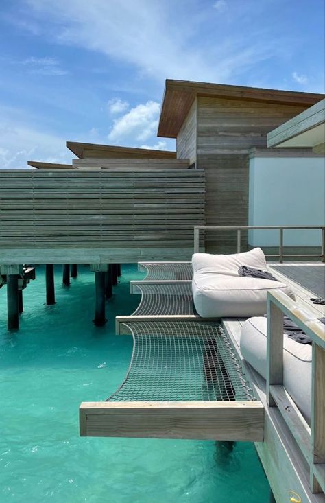 Maldives House, Maldives Aesthetic, Vacation Mood, Dream Travel Destinations, Dream Holiday, Dream Lifestyle, Summer Dream, Beautiful Places To Travel, Pretty Places