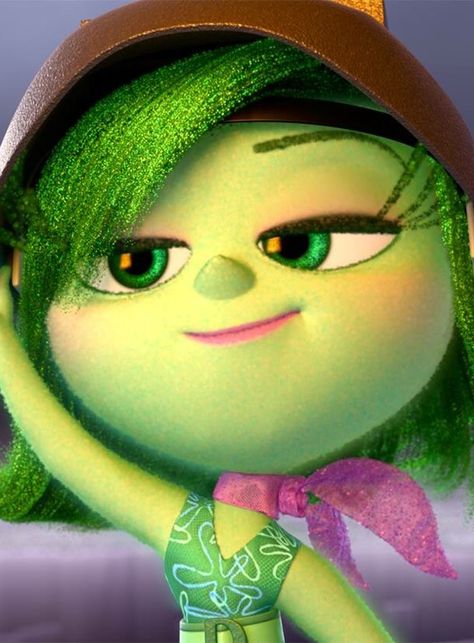 💚 Discussed Inside Out, Disgust Inside Out Icon, Pixar Animated Movies, Disgusted Inside Out, Inside Out Emotions, Movie Inside Out, Inside Out Characters, Green Characters, New Profile Pic