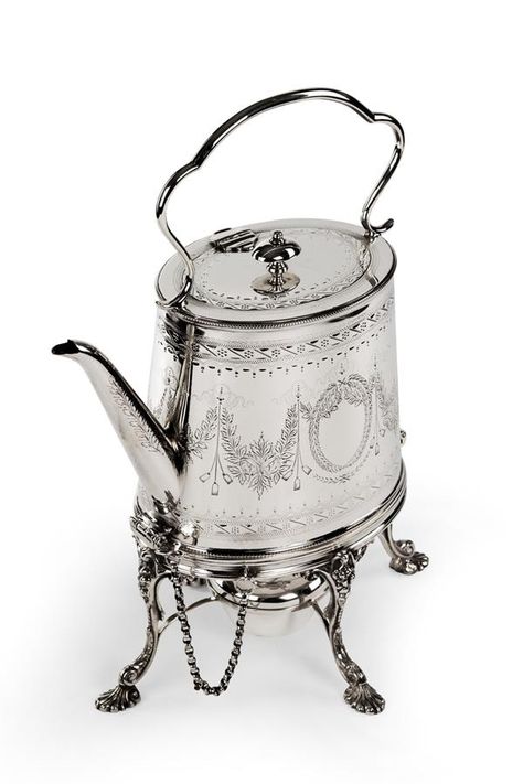 Victorian Silver Tea Kettle - Lennox Cato Antiques Victorian Tea Sets, Silver Service, Copper Kettle, Lego Room, Copper Bowl, Plastic Ware, Silver Tea, Tea Pots Vintage, Chocolate Pots