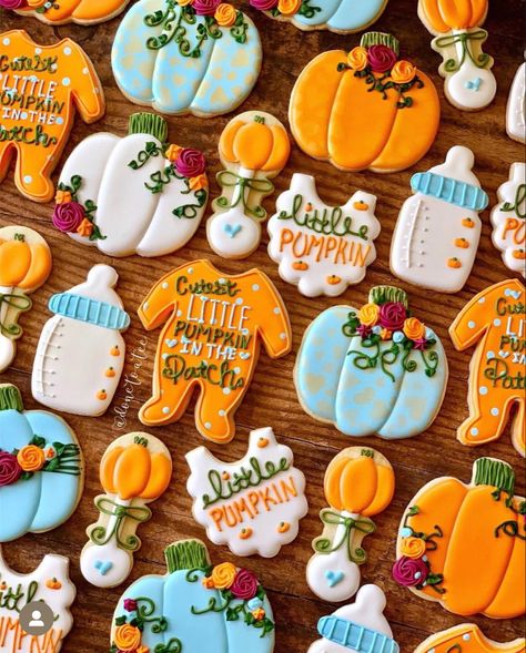 Fall Boy Baby Shower Ideas, Fall Gender Reveal Party, Fall Baby Shower Ideas, Food Baby Shower, Pumpkin Theme Baby Shower, Thanksgiving Baby Shower, Christian Baby Shower, Pumpkin Gender Reveal, Fall Baby Shower Themes