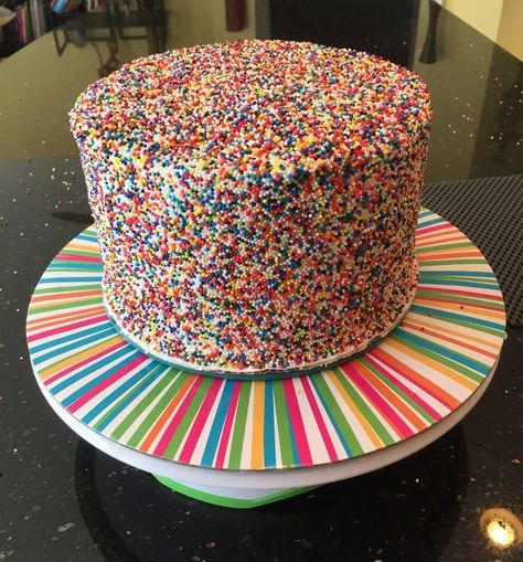 Not my pic!! #yum #cake 18th Birthday Party Cake, Rainbow Sprinkle Cake, Rainbow Sprinkle Cakes, Cake Rainbow, Rainbow Sprinkle, Cake Sprinkles, 13 Birthday Cake, Cake Homemade, Bff Gifts Diy