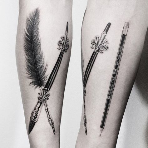 Paint Brush Tattoo, Paintbrush Tattoo, Tattoo Black And Grey, Brush Tattoo, Pen Tattoo, Tattoo Black, Book Tattoo, Hyperrealism, Black And Grey Tattoos