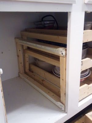 Pull Out Kitchen Cabinet, Kitchen Cabinet Shelves, Cabinet Shelves, Kitchen Cabinet Drawers, Diy Pantry, Diy Drawers, Kitchen Cabinet Organization, Diy Kitchen Cabinets, Diy Cabinets