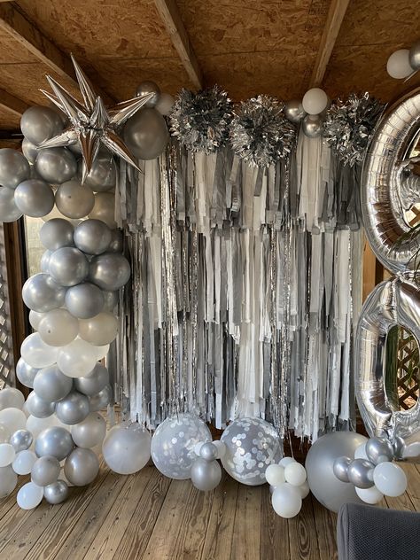 Celebrating a 60th birthday; silver instead of gold Silver And Gray Birthday Theme, Silver And White Birthday Party Decor, Silver Fringe Backdrop, Silver Themed Birthday Party, Silver Streamers, Silver 21st Birthday, Bling Birthday Party, Silver Birthday Party, Sparkle Birthday Party