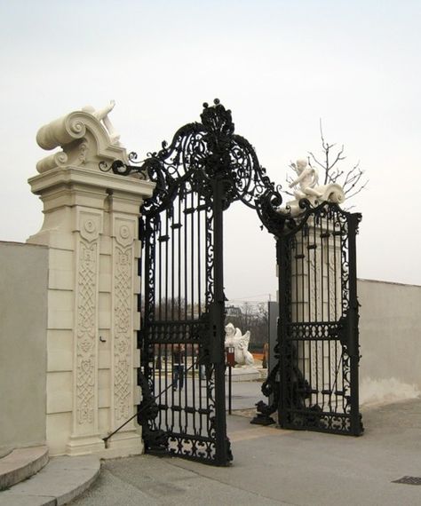 stunning. Sphinx Sculpture, Beautiful Gates, Amazing Gates, Rod Iron, Metal Gates, Lan Can, Front Gates, Wrought Iron Gates, Entry Gates