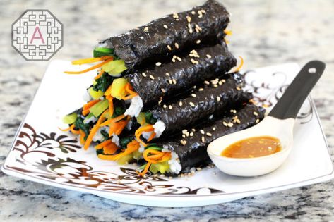 First Birthday Foods, Gimbap Recipe, Korean Bento, Korean Vegetarian, Birthday Foods, Korean Vegetables, Authentic Korean Food, Bulgogi Sauce, Easy Korean Recipes