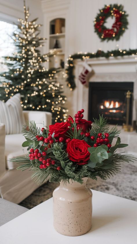 Add a touch of elegance to your holiday table with these Christmas flower centerpieces. Ideal for making your holiday meals even more special! #ChristmasCenterpiecesDIY #ChristmasFlowerArrangements #ChristmasTableCenterpieces Christmas Floral Vase, Table Arrangements Christmas, Christmas Table Wreath Centerpiece, Flowers For Christmas Table, Christmas Table Bouquet, Christmas Flower Centerpieces For Table, Christmas Bouquet Centerpiece, Hydrangea Christmas Centerpiece, Christmas Centerpieces Floral