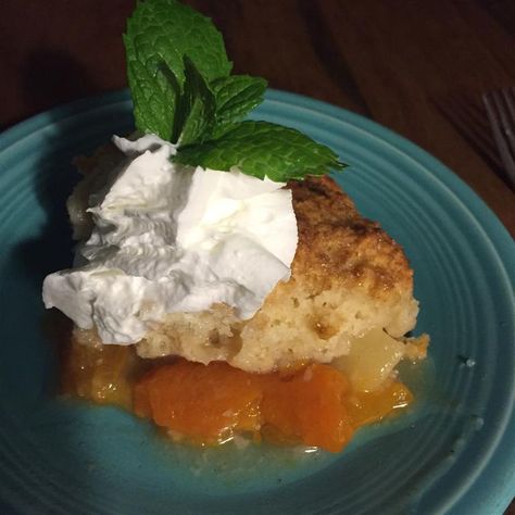 Fresh Apricot Cobbler Apricot Cobbler Recipes, Apricot Cobbler, Puff Pastry Crust, Apricot Recipes, Cream Custard, Peach Cobbler Easy, Custard Cake, Peach Cobbler Recipe, Cobbler Recipe