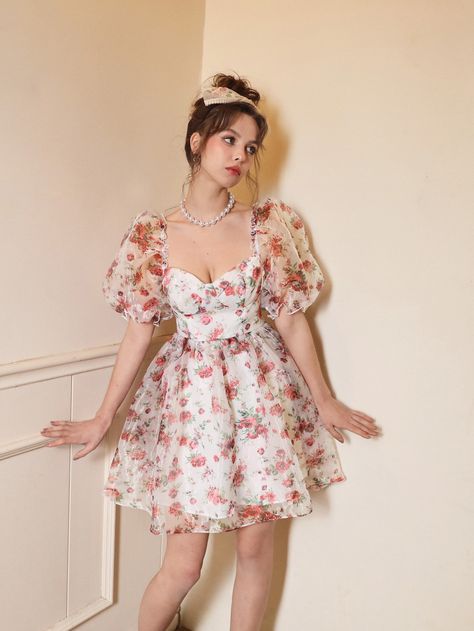 Flower Print Dress Short, Short Flowery Dresses, Cute Birthday Frocks For Women, Floral Birthday Outfit, Floral Organza Frocks For Women, White Princess Dress Fairytale, Organza Short Frocks For Women, Birthday Short Dresses, Spring Birthday Dress