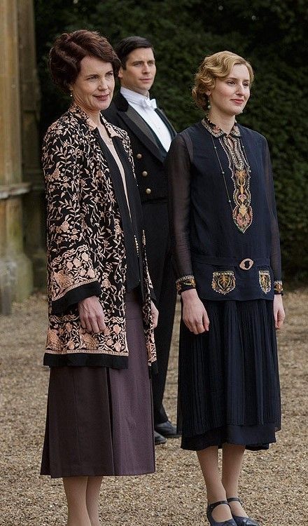 Downton Abbey Fashion Inspiration, Downton Abbey Fashion Dresses, Downtown Abbey Fashion, 1920s Day Dress, Dresses 1920s Style, Downton Abbey Costumes, Downton Abbey Dresses, Downton Abbey Fashion, 20s Fashion