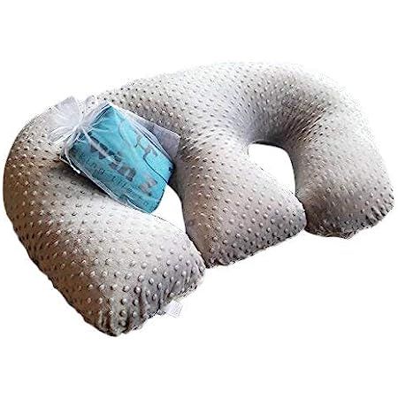 This is a must have for newborn twins. Twin Nursing Pillow, Best Nursing Pillow, Baby Travel Bag, Breastfeeding Pillow, Feeding Pillow, Preemie Babies, Newborn Twins, Twin Mom, Baby Trend