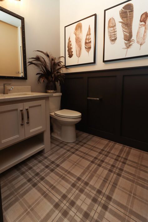 Small bathroom with unique plaid tile. Plaid Bathroom Tile, Plaid Tile Bathroom, Plaid Tile Floor, Plaid Floor Tile, Plaid Tile, Plaid Bathroom, Flat Inspiration, Tiled Bathroom, Pond House