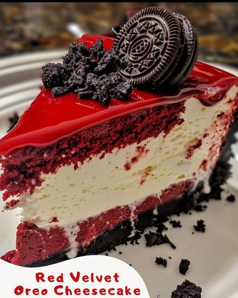 Red Velvet Oreo Cheesecake Bars, Christmas Oreo Red Velvet Cheesecake, Red Velvet Oreo Cheesecake, Red Velvet Cheesecake With Oreo Crust, Cheesecake Factory Red Velvet Cheesecake, Cheesecake Red Velvet, Cheesecake Dip Recipe, Red Velvet Oreo, Oreo Cheesecake Recipes