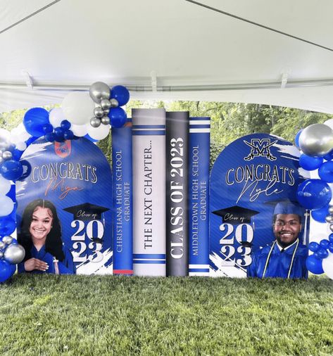 22 Trendy Graduation Party Ideas for Graduation Season - Cassidy Lucille Graduation Backdrop Ideas High Schools, Party Ideas For Graduation, Last Day Of School Party, College Signing Day, Grad Dinner, Tiana Party, College Graduation Party Decorations, Graduation Boards, Senior Stuff