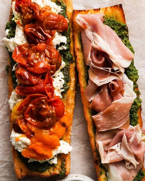 Roasted Tomato Caprese and Prosciutto Sandwich Pesto Prosciutto Sandwich, Sandwich With Prosciutto, Crispy Prosciutto Sandwich, Sandwiches With Prosciutto, Prochutto Sandwich Prosciutto, Ricotta Sandwich Recipes, Best Deli Sandwiches, Roasted Tomato Sandwich, Prochutto Sandwich