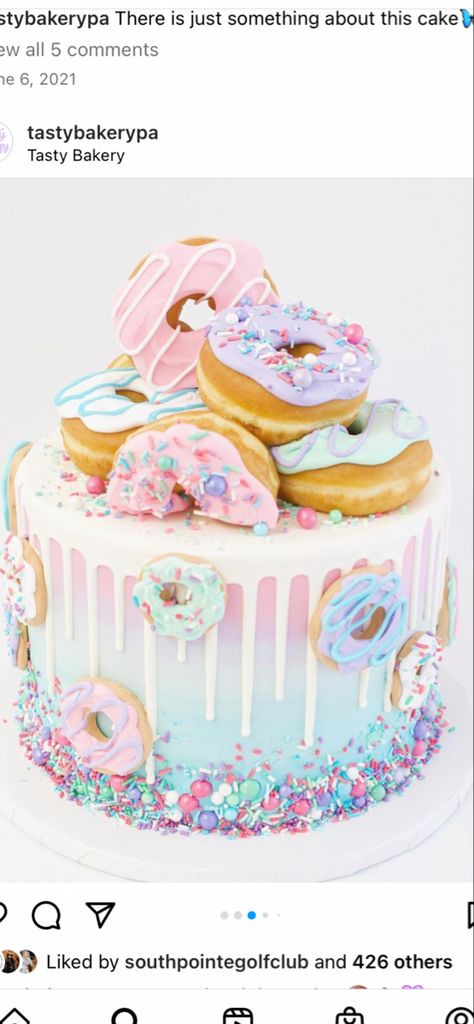 Two Sweet Donut Birthday Party, Doughnut Birthday, Two Sweet Party 2nd Birthday Cake Ideas, 2 Sweet Birthday Cake Ideas, Donut Sweet One First Birthday, Sweets Theme Birthday Party, Unicorn Donut Birthday Party, Two Sweet Party 2nd Birthday Photoshoot, Donut Cakes Birthday