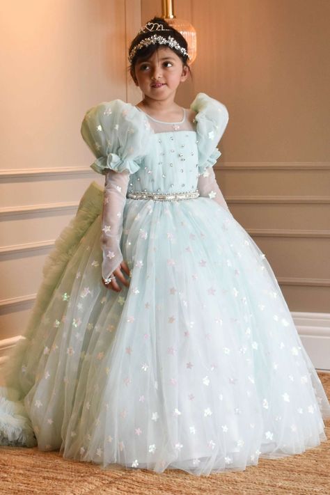 Net Gowns For Kids, Kids Party Frocks Design, Net Frocks For Kids Party Wear, Net Frocks For Kids, Net Ball Gown, Kids Party Frocks, Kids Gown Design, Dolly Hair, Kids Gowns