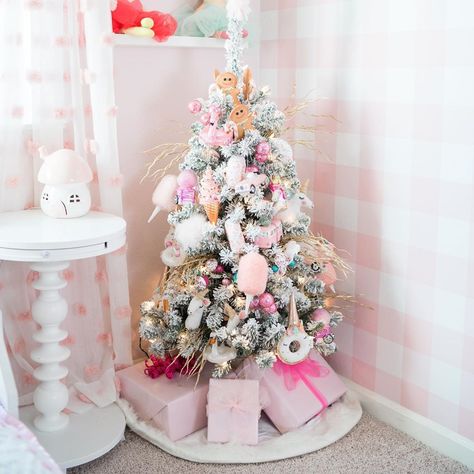 Michaels Stores on Instagram: “These dreamy trees have us feeling all the feels! #DreamTreeChallenge” Disney Christmas Tree Decorations, Pink Christmas Tree Decorations, Trees For Kids, Disney Christmas Tree, Christmas Trees For Kids, Flocked Christmas Trees Decorated, Pink Christmas Decorations, Christmas Tree Inspiration, Flocked Christmas Trees