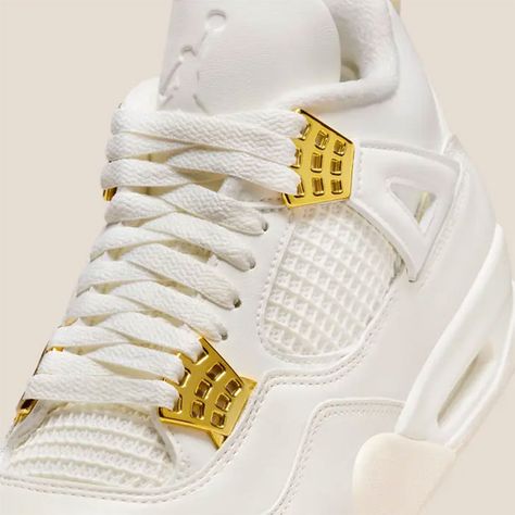 Sneaker Culture, Jordan 4s, Air Jordan 4, Dream Shoes, Michael Jordan, Jordan Shoes, Metallic Gold, Air Jordan, Gold Metal