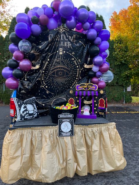 Psychic Trunk Or Treat, Witchy Trunk Or Treat, Fortune Teller Trunk Or Treat Ideas, Fortune Teller Trunk Or Treat, Halloween Car Decorations, Avatar Halloween, Circus Aesthetic, Madame Leota, Masquerade Theme