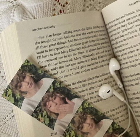 Taylorcore Aesthetic, Tay Core, Taylor Core, All The Bright Places, Taylor Alison Swift, Music Industry, Book Aesthetic, Love Book, Dream Life