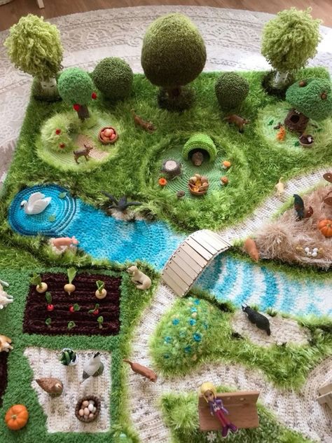 Play Mat Diy, Farm Rugs, Miniature Farm, Felt Play Mat, Play Rug, Farm Crafts, Moms Crafts, Felt Toys, Play Mat