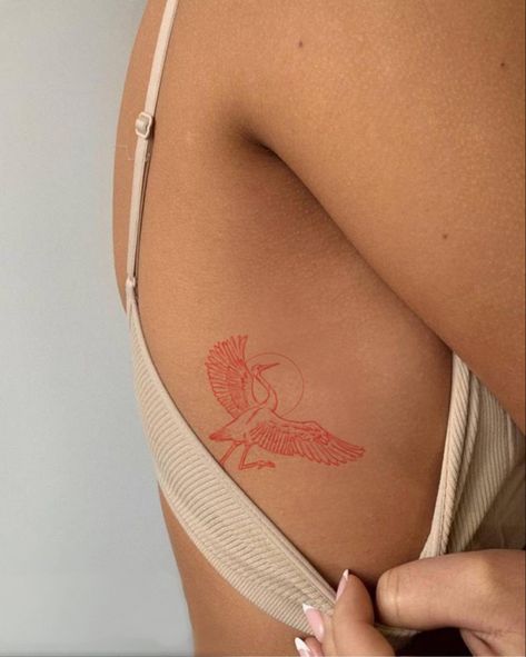 Bird In Circle Tattoo, Woman Aesthetic Tattoos, Red Sparrow Tattoo, Salute Tattoo, Women Small Tattoos, Crane Tattoo, 16 Tattoo, Soul Tattoo, Tattoo Themes