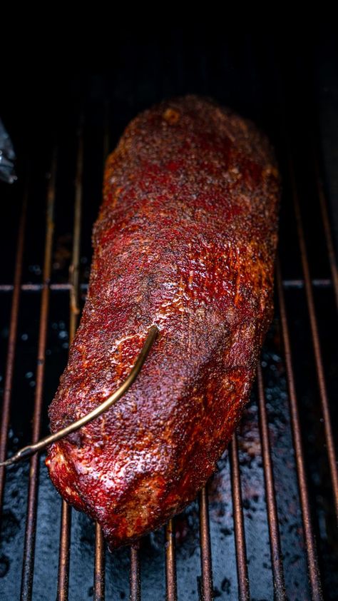 Smoked Eye Of Round, Garlic Ribs Recipe, Smoked Beef Roast, Garlic Ribs, Honey Garlic Ribs, Beef Au Jus, Smoked Honey, Bbq Smoker Recipes, Eye Of Round