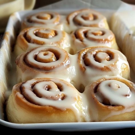 Cinabonnes Rolls Recipe, The Bread Lady Cinnamon Rolls, Paula Deen Cinnamon Rolls, Panera Bread Cinnamon Rolls, Taste Of Home Cinnamon Rolls, Cinnamon Rolls Filling, Ree Drummond Cinnamon Rolls, The Pioneer Woman Cinnamon Rolls, Pioneer Woman Vanilla Scones