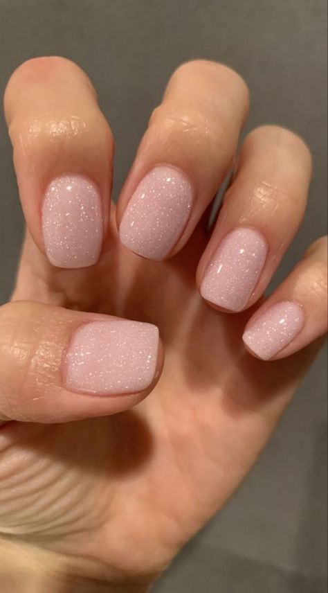 Nye Nail Ideas, Nail Ideas Glitter, Glitter Nail Ideas, Artist Hue, New Year Nail, Nye Nails, Short Gel Nails, Glittery Nails, Perfect Manicure