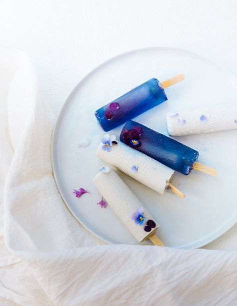 Butterfly Pea Flower Dessert, Butterfly Pea Dessert, Butterfly Pea Flower Uses, Blue Butterfly Pea Flower Recipes, Butterfly Pea Recipe, Flower Teas, Blue Butterfly Pea Flower, Tea Popsicles, Blue Popsicles