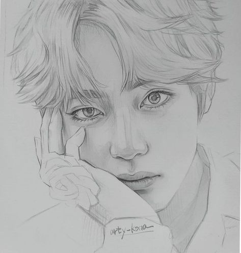 V (Kim Taehyung ) Taehyung's Art, Army Drawing, Color Drawing Art, Pencil Sketch Images, Cool Pencil Drawings, Beauty Art Drawings, Kpop Drawings, Portrait Sketches, Art Drawings Sketches Creative