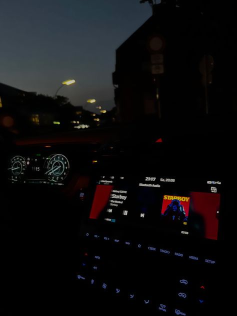 night car ride aesthetic the weeknd starboy tiktok Weeknd Wallpaper Starboy, Ig Cover Photo, Die For You The Weeknd Aesthetic, The Weeknd Cars, Weeknd Core, Future Mindset, The Weeknd Album Cover, The Weeknd Wallpaper, The Weeknd Aesthetic