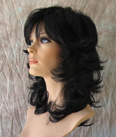 ♥ layers Bangs Volume, Medium Wig, Layers Bangs, Medium Shag, Glamorous Hair, Shag Hairstyles, Hair Stylies, Short Hair Haircuts, Hair Reference