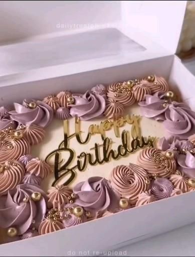 Mini Sheet Cakes, Simple Sheet Cake Decorating, Beautiful Sheet Cakes, Sheet Cake Ideas Decorated, Business Cake Design, Easy Sheet Cake Decorating, Sheet Cake Birthday Cake Ideas, Square Cake Designs Simple, Simple Cake Designs Birthday Women