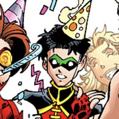 Tim Drake Funny Panels, Tim Drake Comic Panels, Tim Drake Pfp, Greta Hayes, Tim Drake Icon, Dc Panels, Tim Drake Joker, Dirty Converse, Bat Family Members