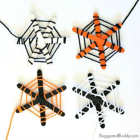 Halloween craft for kids: Spiderweb craft made with popsicle sticks and yarn- perfect for Halloween! Stick Spider, Spider Web Craft, Popsicle Stick Crafts For Kids, Spider Crafts, Halloween Crafts For Toddlers, Fun Halloween Crafts, Easy Halloween Crafts, Popsicle Stick Crafts, Popsicle Stick