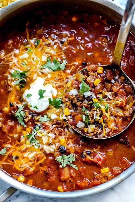 Taco Soup Stove Top, Taco Soup Recipe Easy, Easy Taco Soup, Taco Soup Crock Pot, Crock Pot Tacos, Taco Soup Recipe, Slow Cooker Desserts, Rachel Ray, Foodie Crush