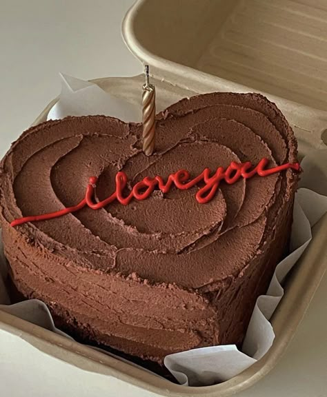 Brown Bento Cake, Brown Cake Aesthetic, Chocolate Cake Aesthetic, National Chocolate Cake Day, Brown Cake, Heart Birthday Cake, Cake Wallpaper, Couple Ideas, Birthday Club