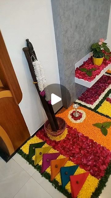 Ghana Decorations, Rangoli Using Flowers, Ghana Wedding, Ram Ji, Diwali Decoration Items, Saree Kuchu Designs, Simple Flower Design, Baby Shower Crafts, Goddess Decor