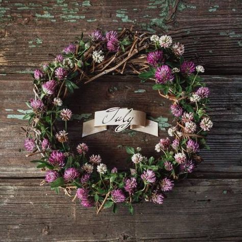 Clover Wreath, Hello July, Red Clover, Prettiest Bouquet, Dried Flower Wreaths, Summer Backgrounds, Wreaths & Garlands, Month Flowers, Do It Yourself Projects