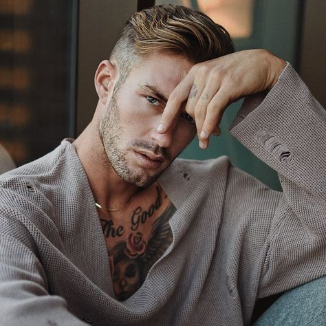 Chad Hurst, Blue Eyed Men, Magazine Man, Cora Reilly, Hair Tattoos, Blonde Hair Blue Eyes, Blonde Guys, Character Building, Book Boyfriends