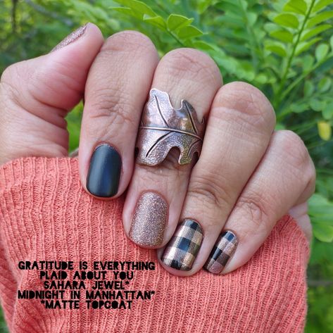 Color Street Fall Autumn Mixed Mani Gratitude is Everything
Plaid About You
Sahara Jewel*
Midnight in Manhattan 
*Matte Topcoat Color Street Nails Gratitude Is Everything, Color Street Gratitude Is Everything Mixed Mani, Color Street Mixed Mani Ideas 2022 Fall, Sahara Jewel Color Street Combo, Fall Color Street Combos, Color Street Fall Mixed Mani, Color Street Fall Combos, Color Street Fall Nails, Color Street Fall 2022