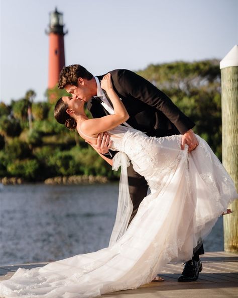 Guess who’s getting their final gallery delivery just in time for a Friday night date night this evening!? These two! We had so much fun with K+E and their wedding party. A day full of emotions, laughs and lots of killer dance moves. 💃🏼 * * * #floridaweddingvenue #luxuryweddingvenue #luxurywedding #lessingswedding #jupiterflorida #jupiterwedding #jupiterweddingphotographer #floridaweddingphotographer #southfloridaweddings #southfloridaweddingphotographer #palmbeachweddingphotographer #pelican... Jupiter Florida, Night Date, Florida Wedding Venues, Luxury Wedding Venues, Guess Who, Dance Moves, Just In Time, South Florida, Friday Night