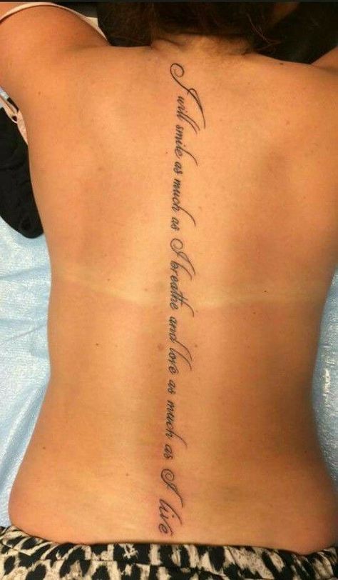 Back Tattoo Text, Spine Tattoo Quotes, Girl Spine Tattoos, Back Tattoos Spine, Font Tato, Tattoo Back, Tattoo Quotes For Women, Spine Tattoos For Women, Tattoos Geometric