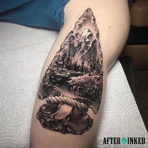 101 Best Arrowhead Tattoo Ideas You'll Have To See To Believe! 15 Outsons Arrow Head Tattoo, Arrow Head Tattoos, Head Tattoo Ideas, Arrowhead Tattoo, Alaska Tattoo, Wilderness Tattoo, Tattoo Main, Elk Tattoo, Outdoor Tattoo