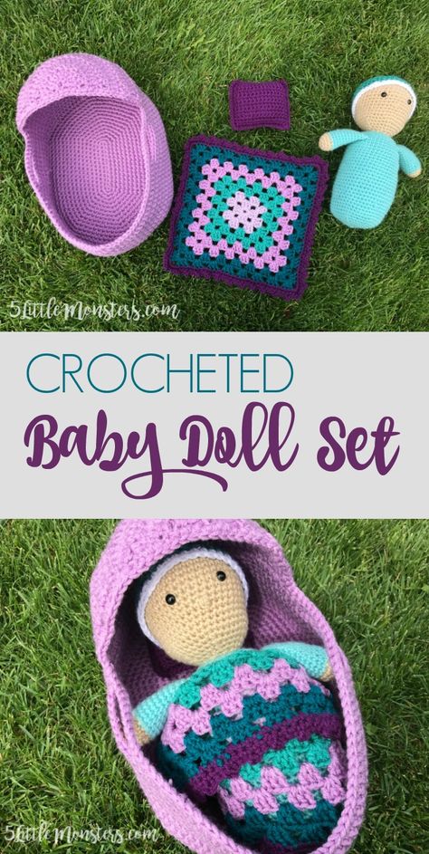 Baby Doll Bed, Baby Doll Set, Crochet Baby Sweaters, Confection Au Crochet, Doll Carrier, Baby Doll Pattern, Kids Crochet, Crochet Simple, Haken Baby